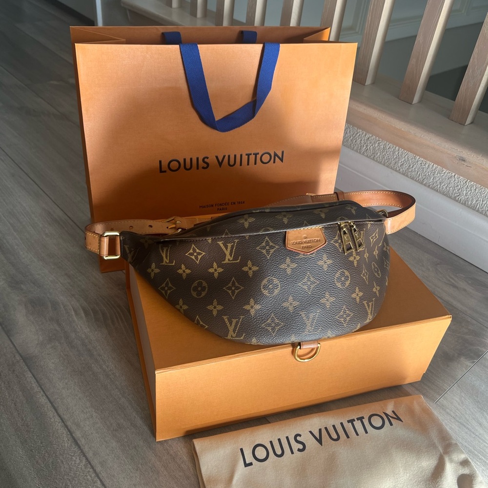 Louis Vuitton Monogram Bum Bag
